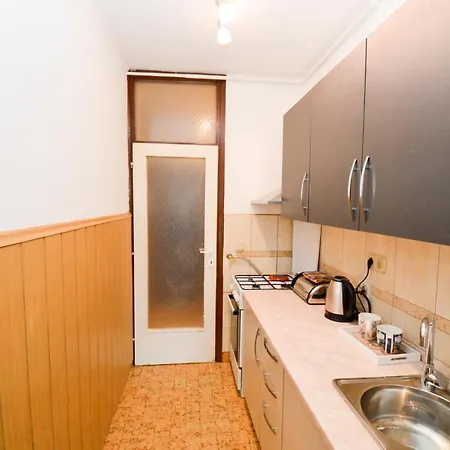 Apartament Anja *